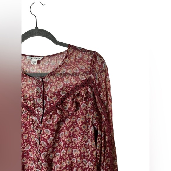 American Eagle Sheer Floral Blouse Large Burgundy Long Sleeve Boho Peasant Top - Picture 3 of 9